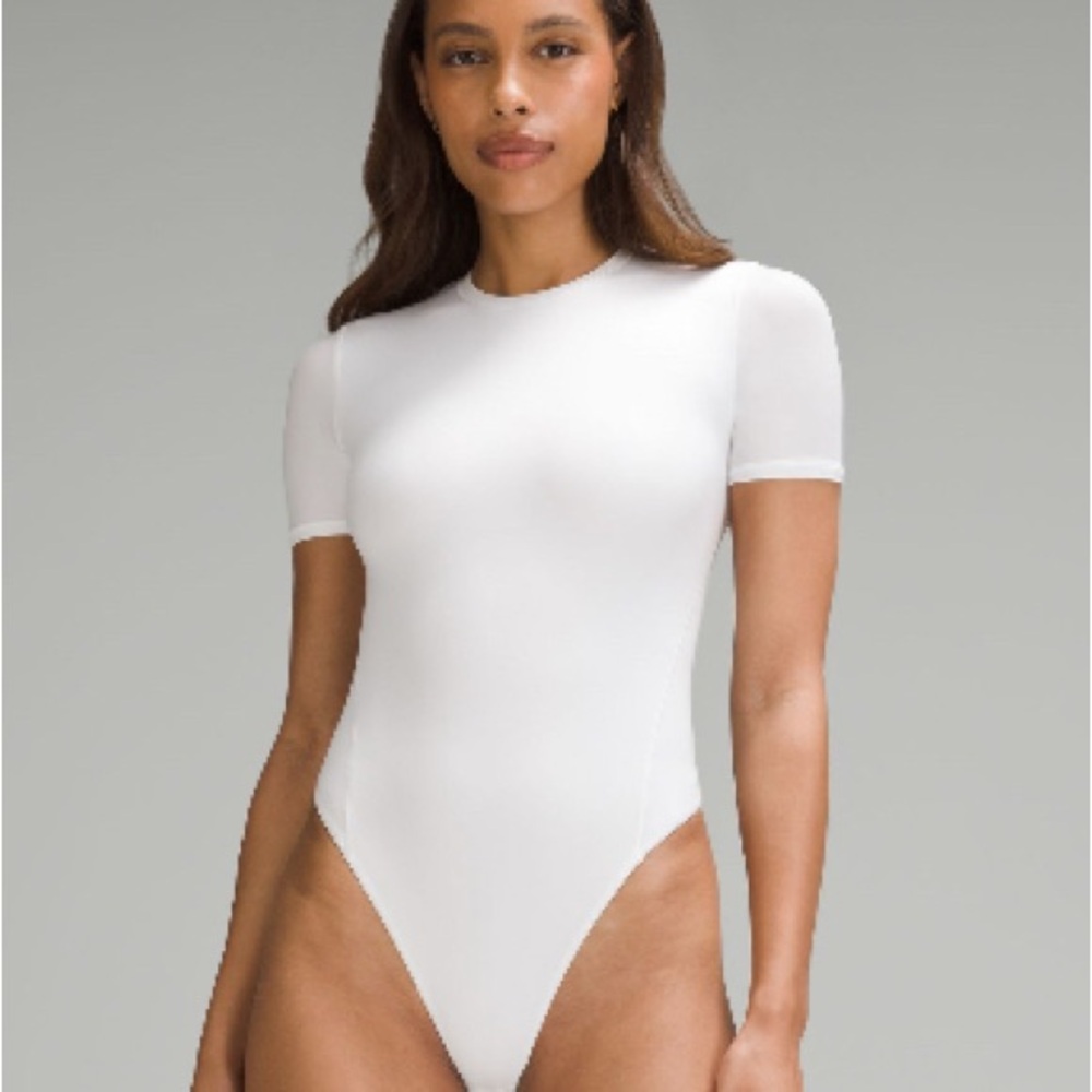 Lululemon | White Tee